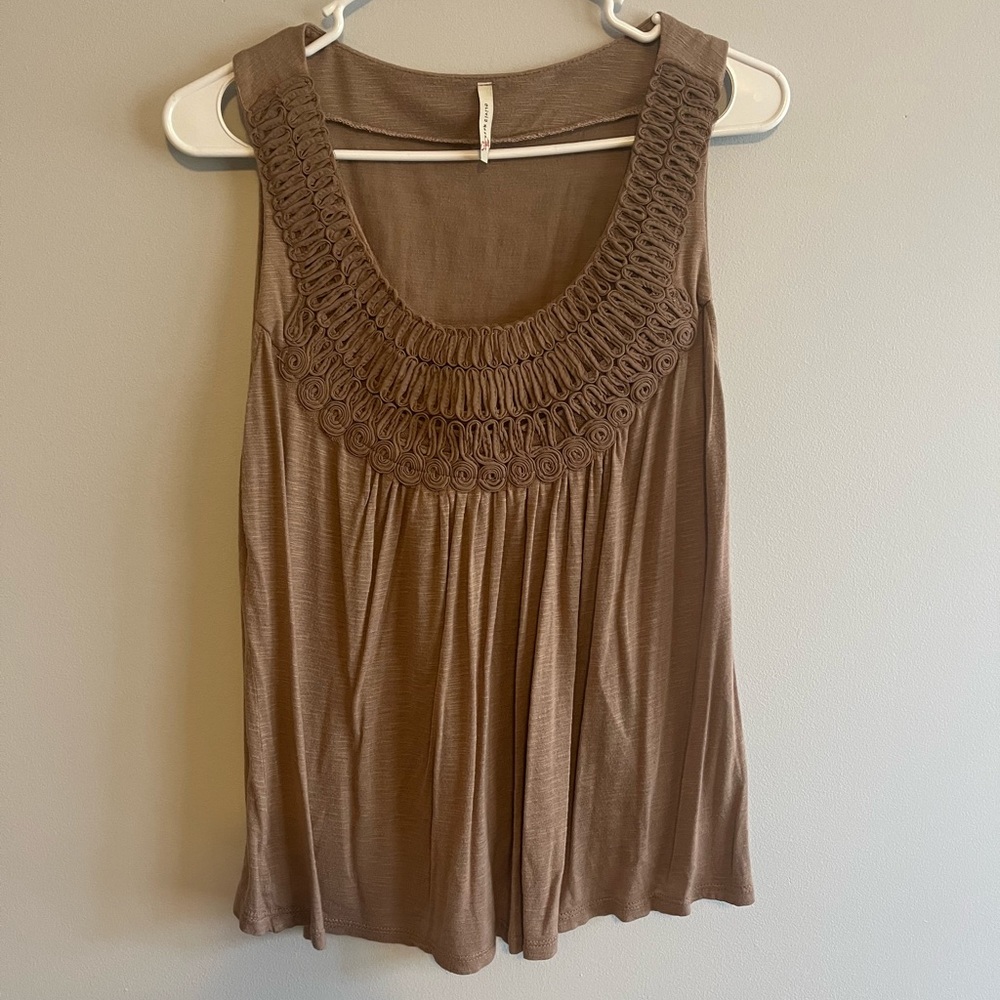 5 for $20! Brown Sleeveless Blouse